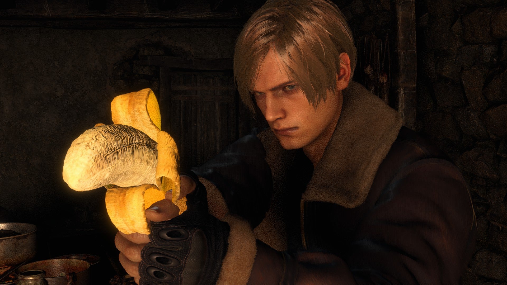 Resident Evil 4's Leon Kennedy holds a banana instead of a gun, thanks to a mod.