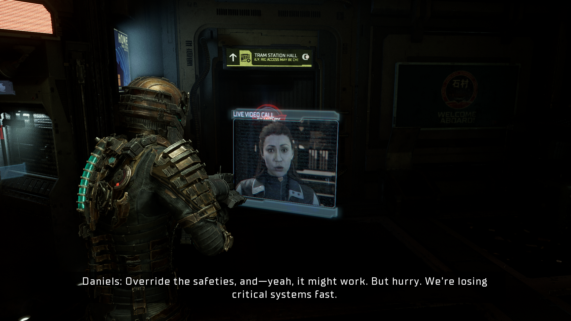 Isaac chats to Kendra in Dead Space