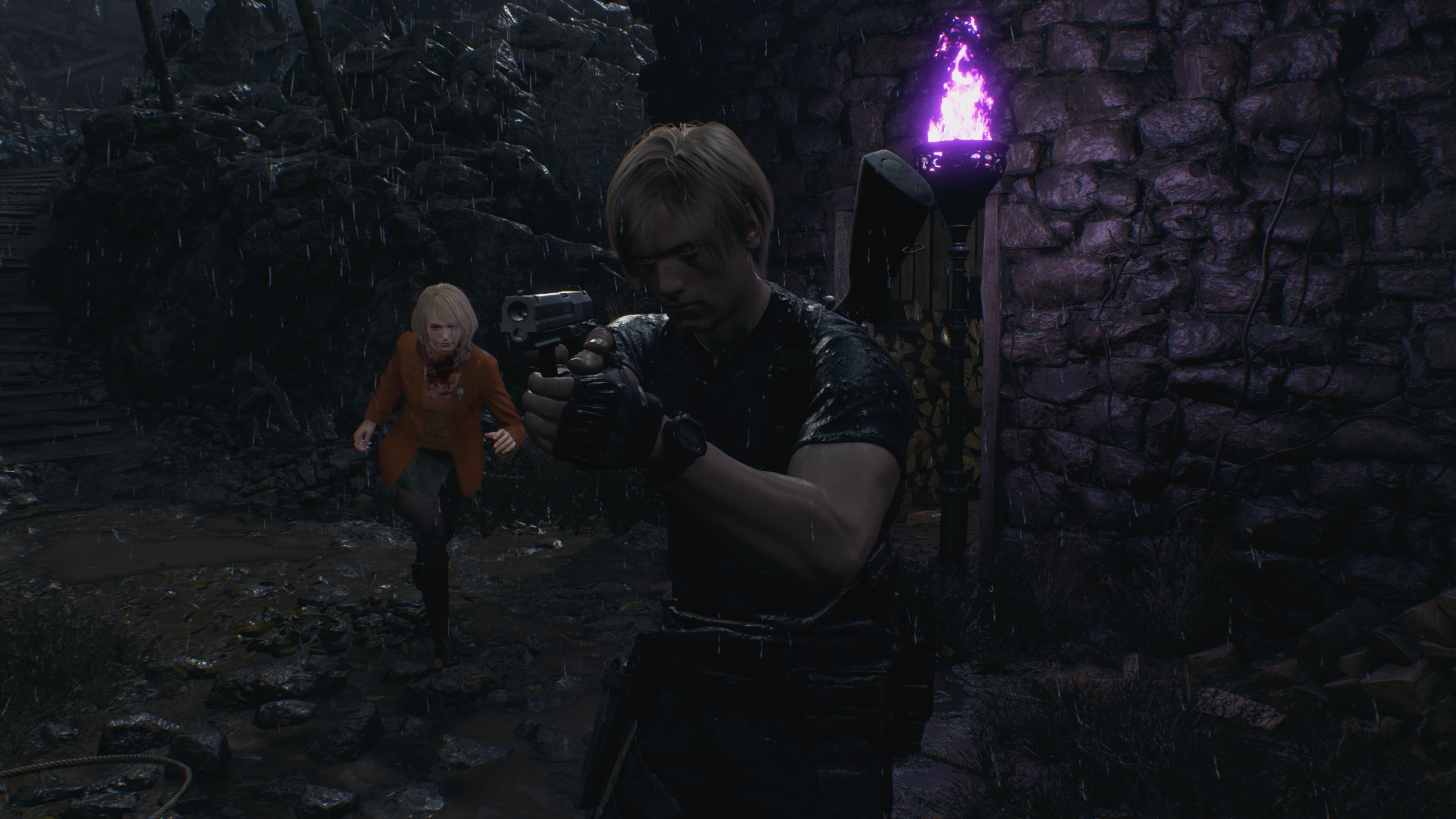 Leon takes aim with Ashley running behind him in the Resident Evil 4 remake.