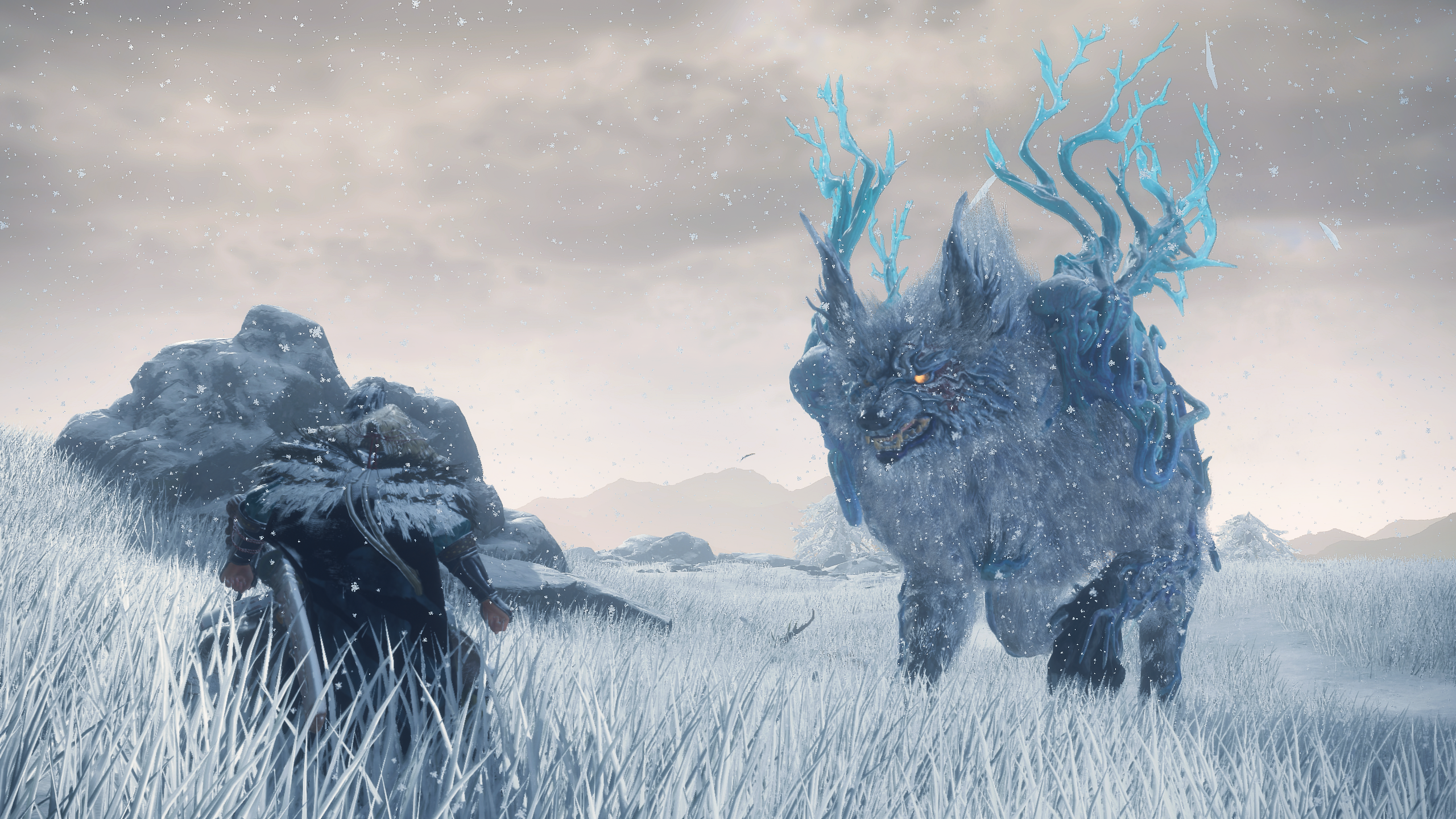 A White Wolf Kemono approaches the player character in a Wild Hearts cutscene.