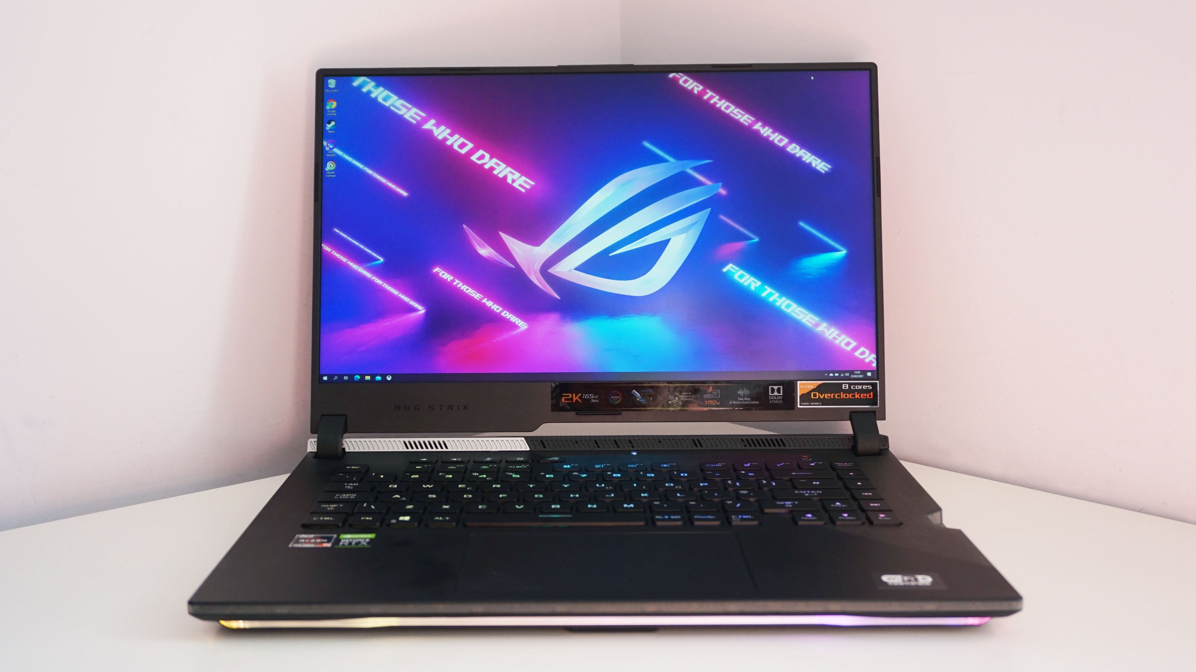 A face on photo of the Asus ROG Strix Scar 15 gaming laptop