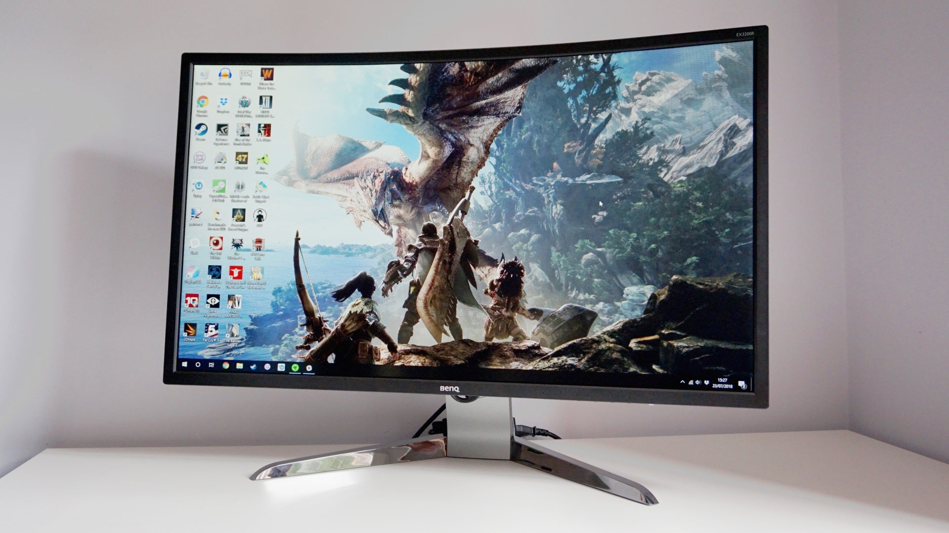 Image for BenQ EX3200R review: 144Hz gaming with one giant problem