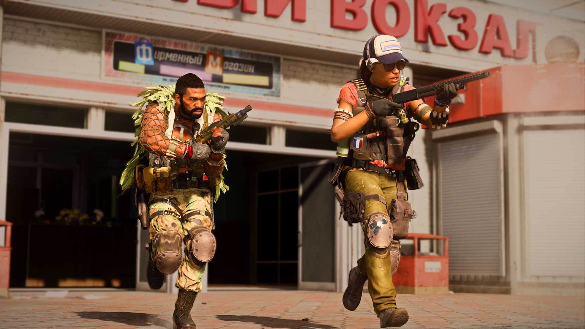 A squad pose for a Call of Duty: Warzone screenshot.