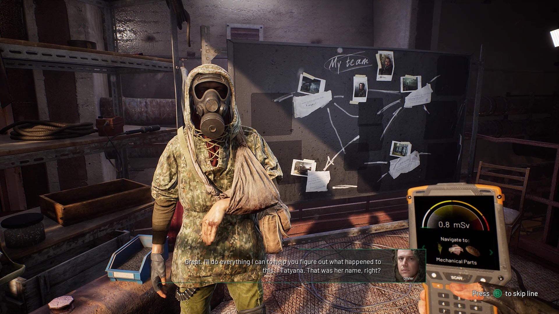 An image from Chernobylite which shows a character wearing a gas mask, and their arm in a sling, stood next to a board filled with clues and evidence.