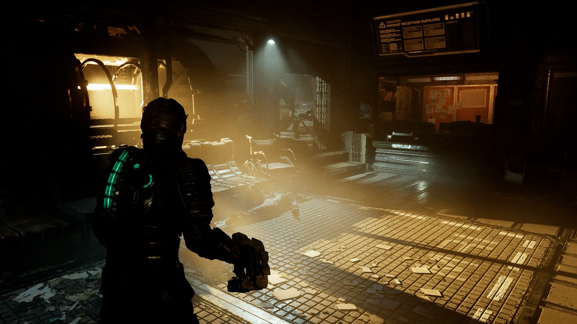 Isaac stands in the medical bay in Dead Space
