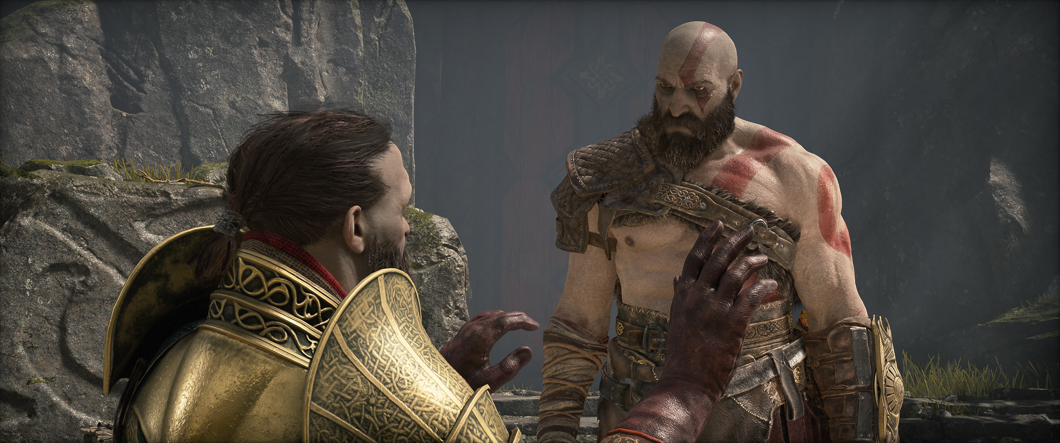 Kratos towers over Sindri in God of War, as viewed in ultrawide resolution.