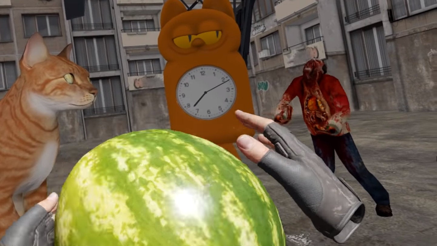 Image for Half-Life: Alyx's only melon can't be eaten without cheats