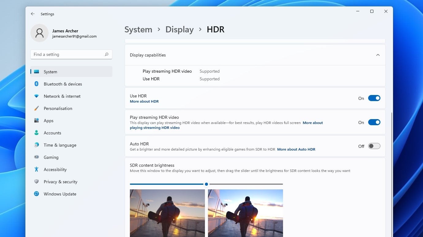 The HDR section of Windows 11's Display settings, including the toggle for Auto HDR.