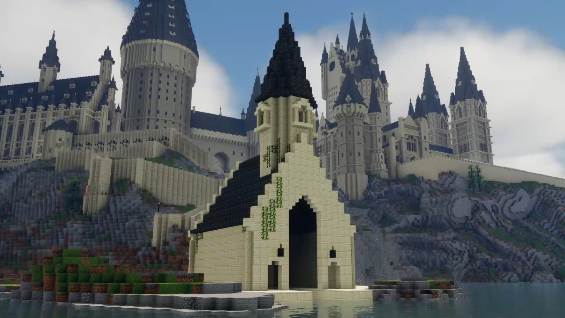 Hogwarts built in Minecraft