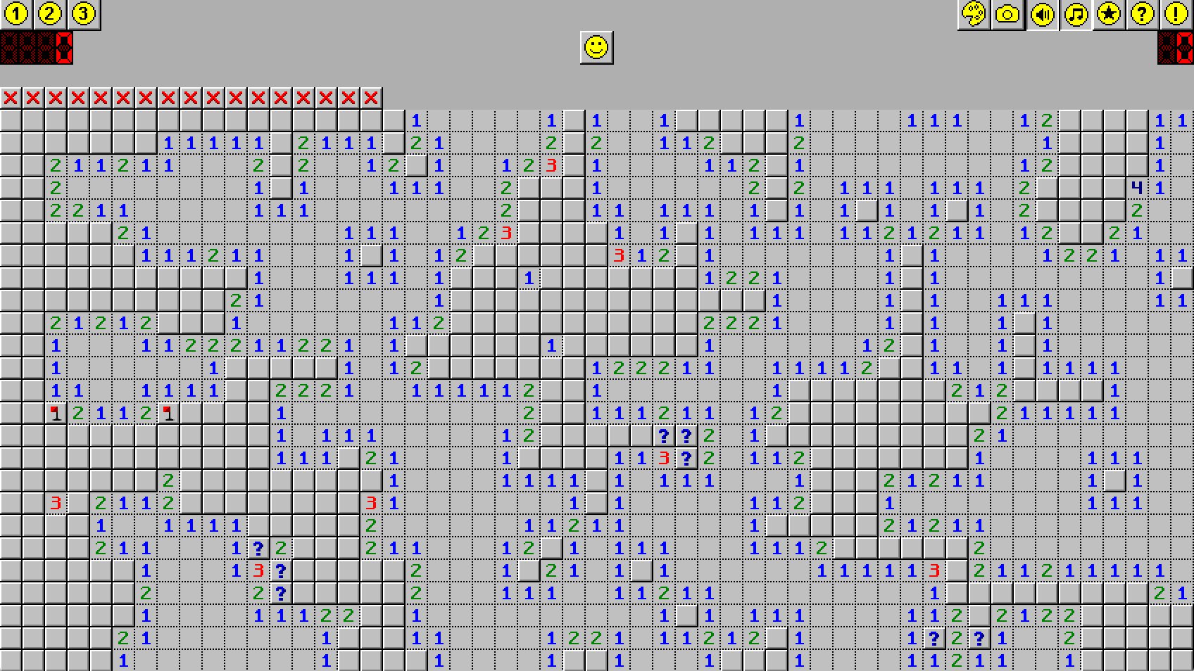 A busy mine grid in a Minesweeper Tetris screenshot.
