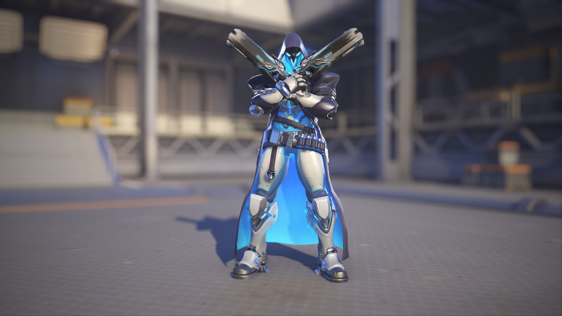 Reaper models his Shiver skin in Overwatch 2.