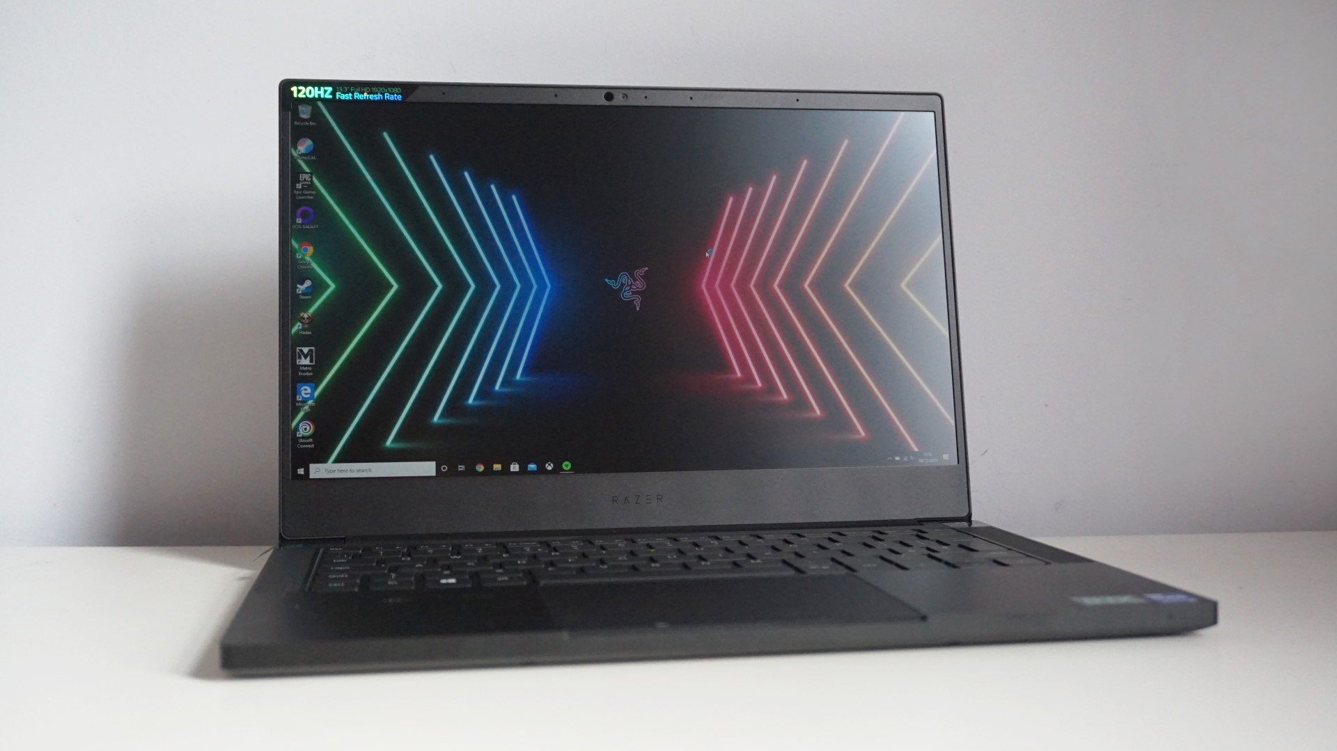 how much battery life does the razer blade stealth have