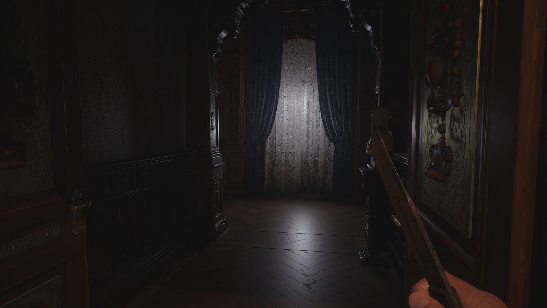 A window in Castle Dimitrescu in Resident Evil Village with ray tracing switched off