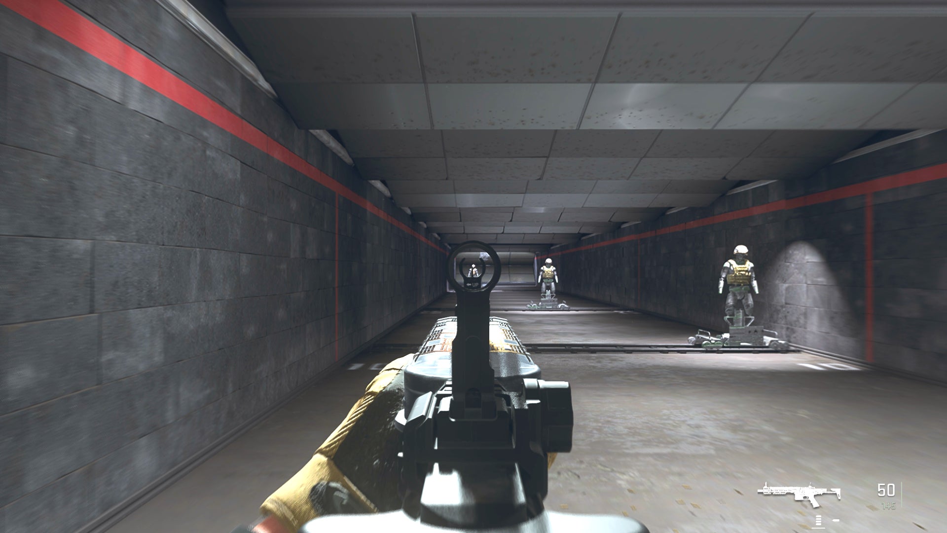 The player in Warzone 2.0 aims at a training dummy with the FSS Hurricane ironsights.