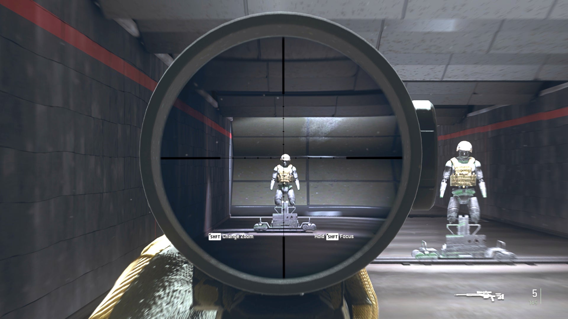 The player in Warzone 2.0 aims at a training dummy with the SP-X 80 default scope.