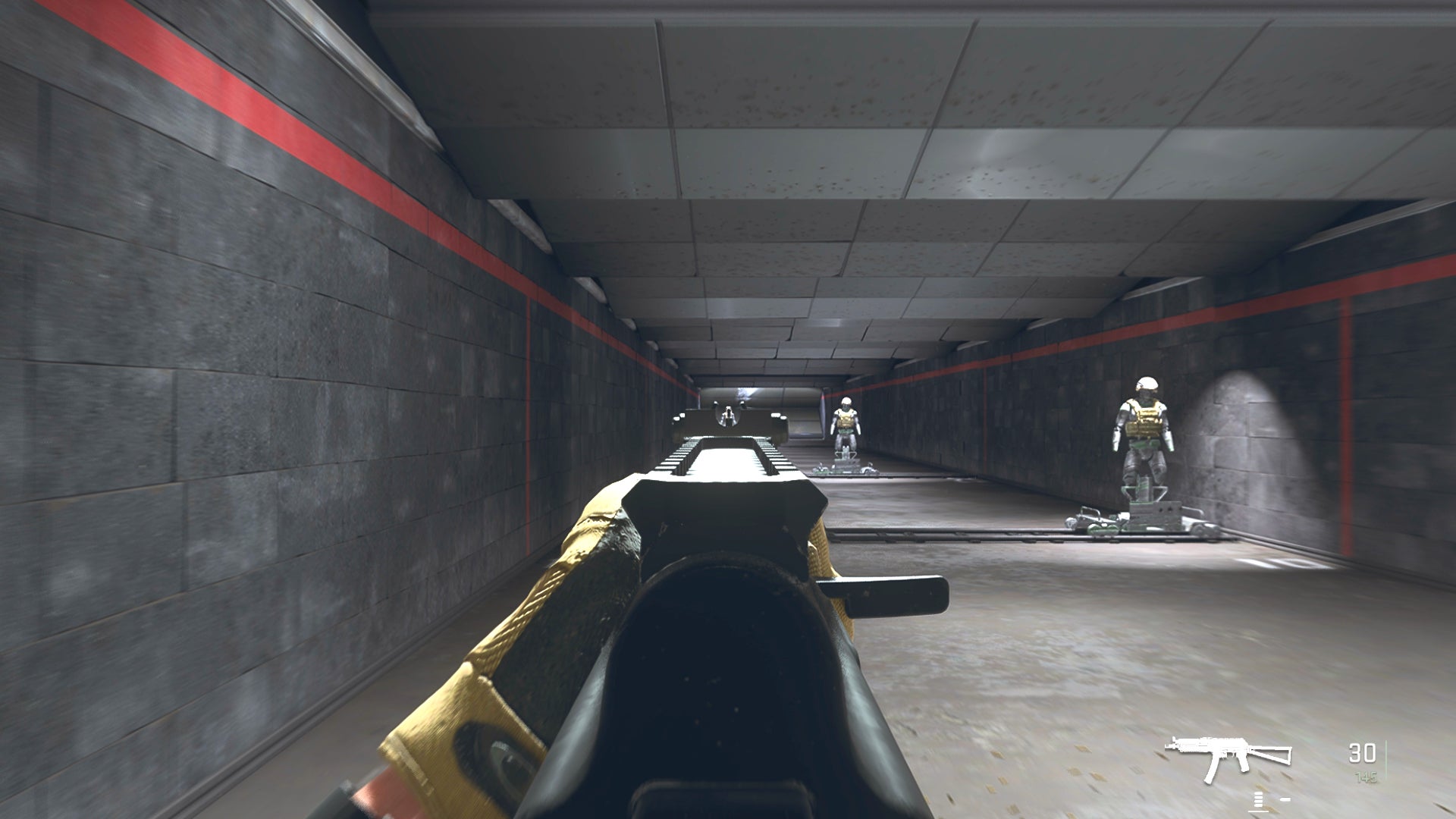 The player in Warzone 2.0 aims at a training dummy with the Vaznev-9K ironsights.