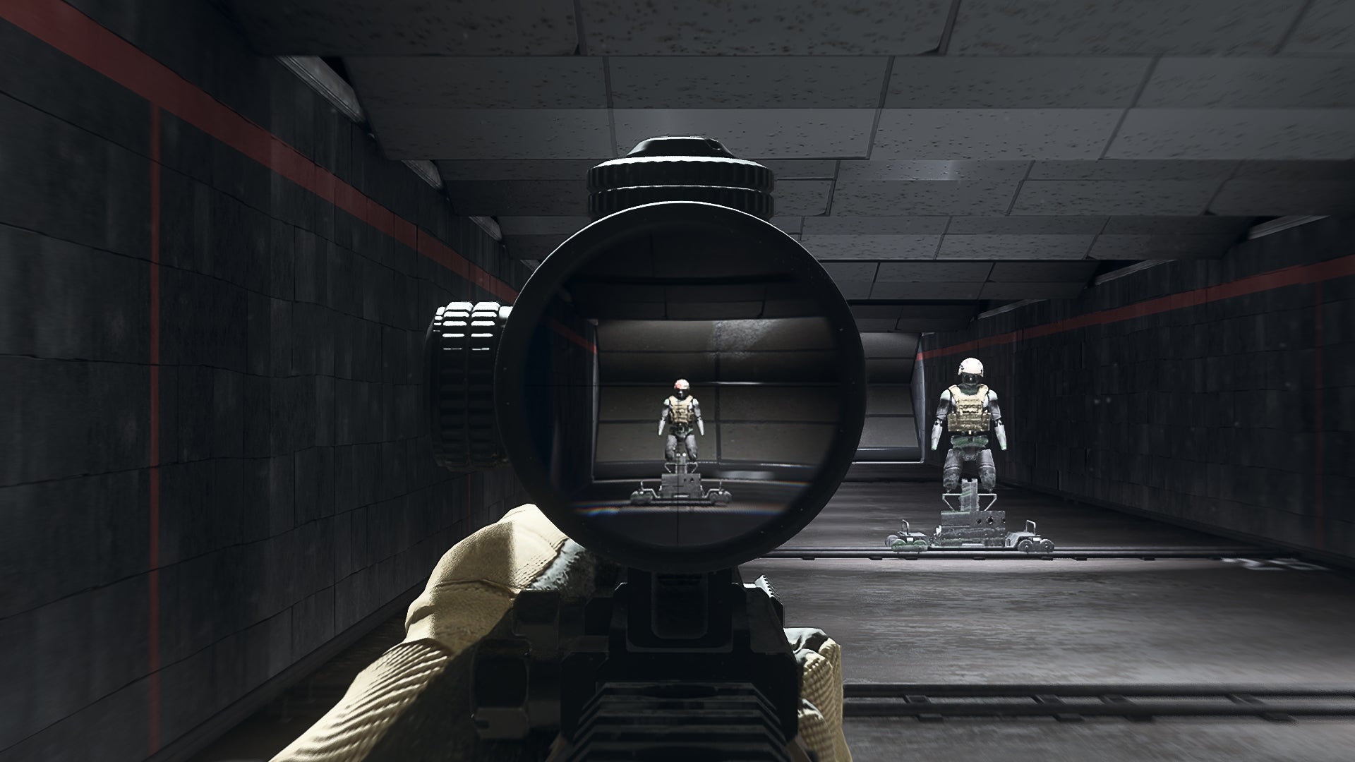 The player in Warzone 2.0 aims at a training dummy using the Forge Tac Delta 4 optic attachment.