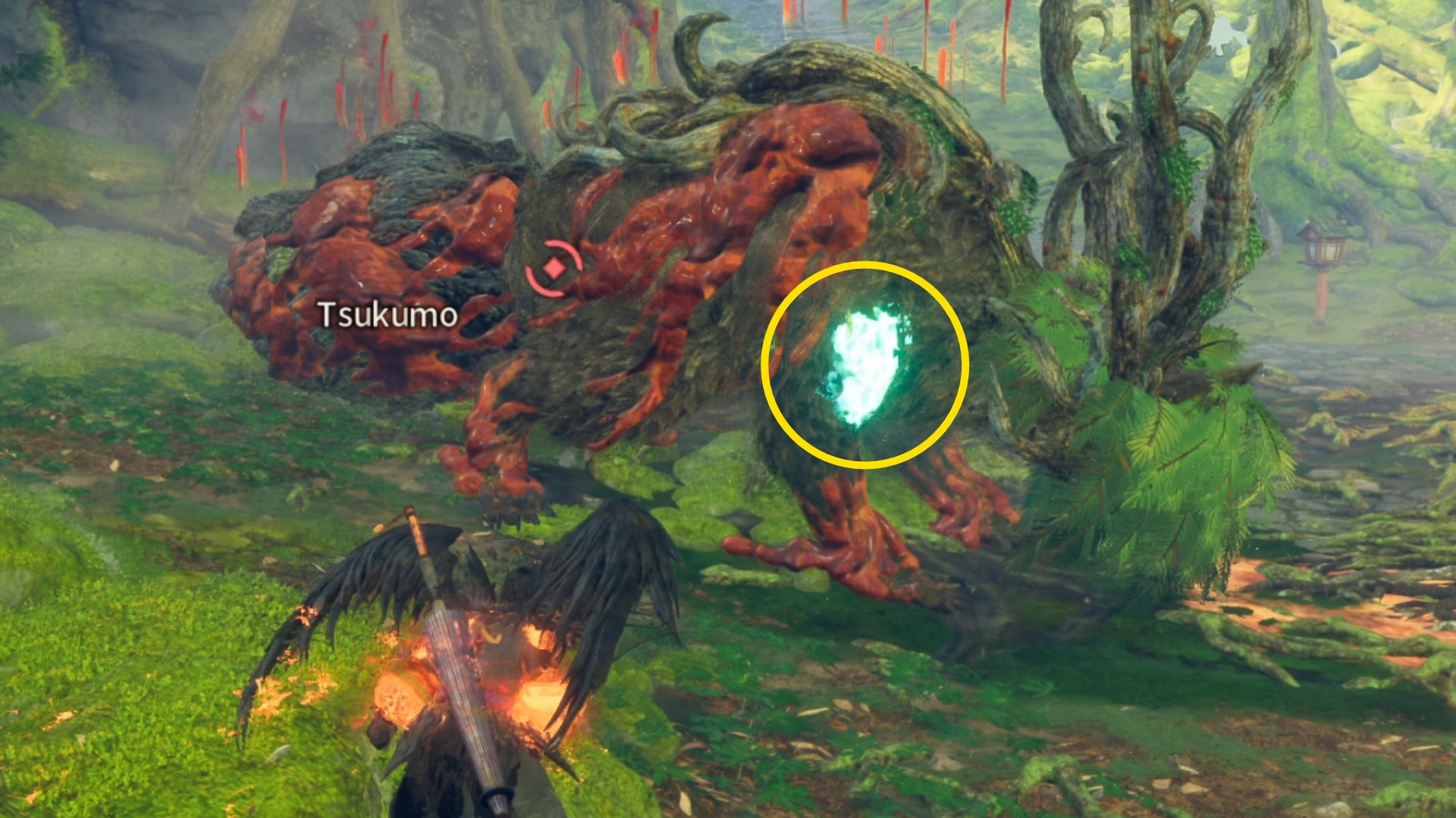 The player runs towards a wounded Sapscourge boss in Wild Hearts. A bright blue weak spot on the creature's leg is highlighted with a yellow circle.