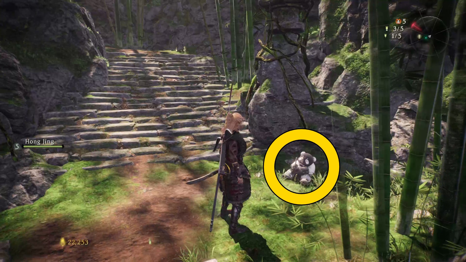 El jugador de Wo Long se encuentra junto a un demonio Shitieshou en un bosque de bambú.